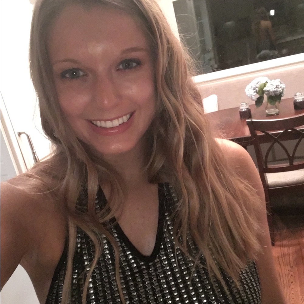 Meet your Posher, Hannah